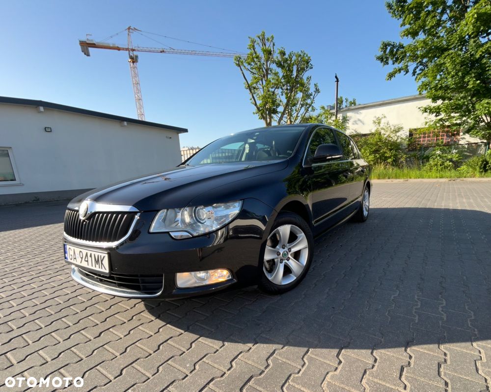 Skoda Superb 1.8 TSI Ambition DSG - 1