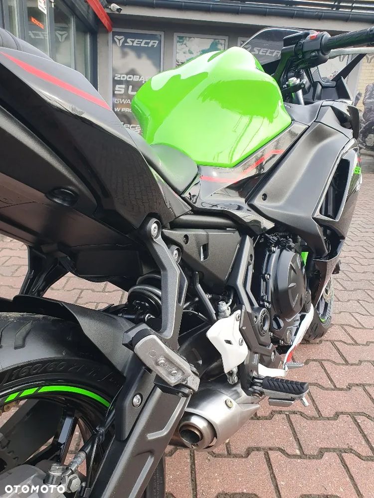 Kawasaki Ninja - 13