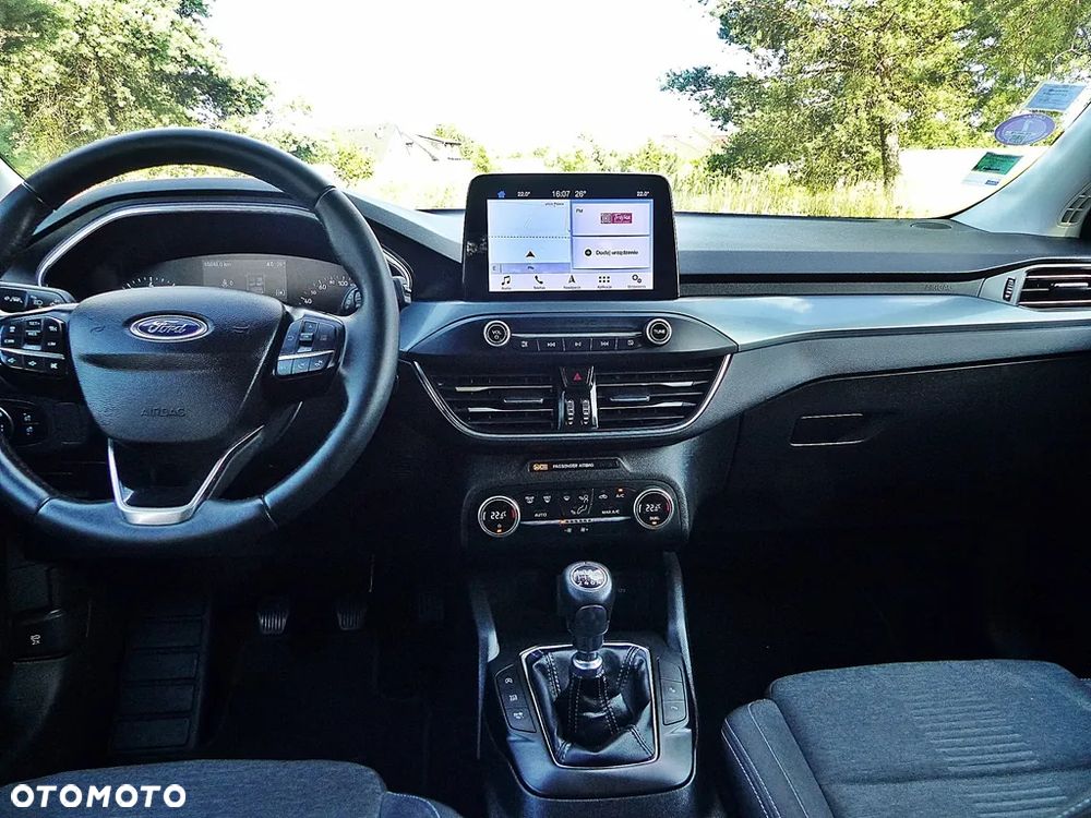Ford Focus 1.0 EcoBoost Hybrid ACTIVE STYLE - 36