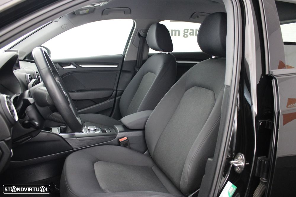 Audi A3 Sportback 1.6 TDI - 25