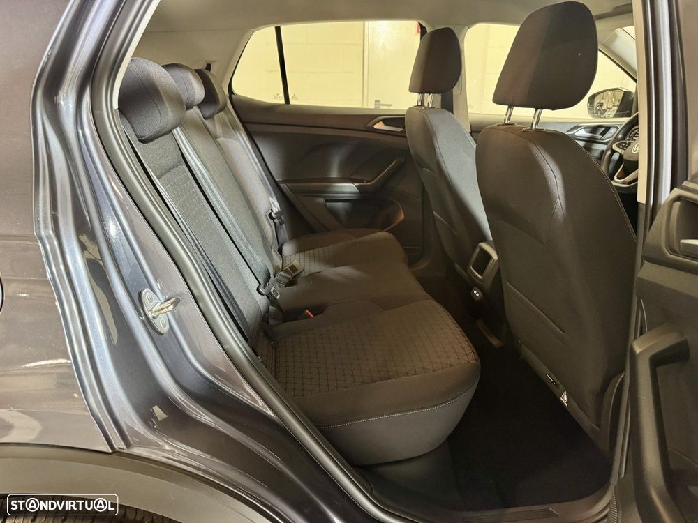 VW T-Cross 1.0 TSI Life - 41
