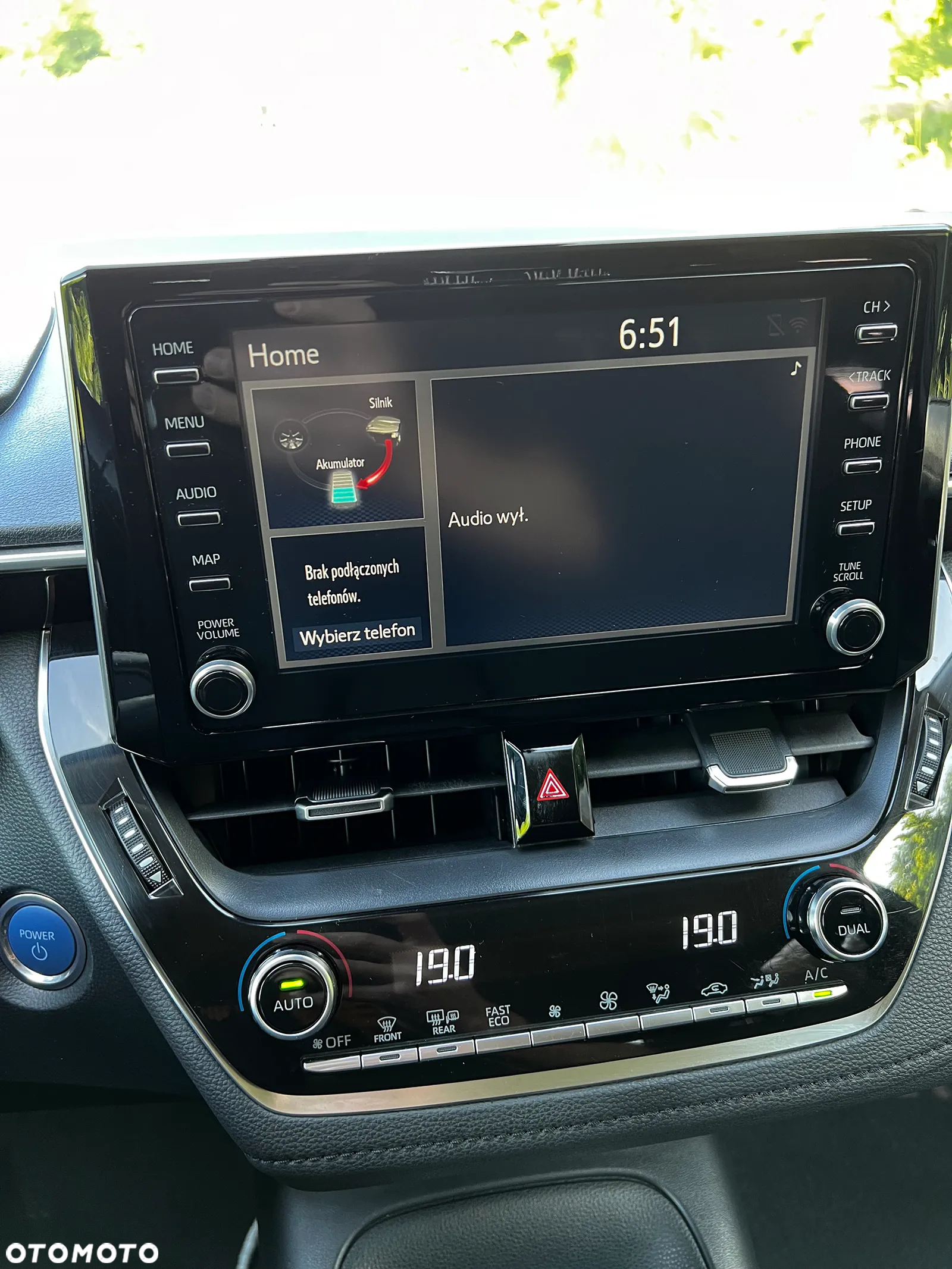 Toyota Corolla 1.8 Hybrid Comfort - 7