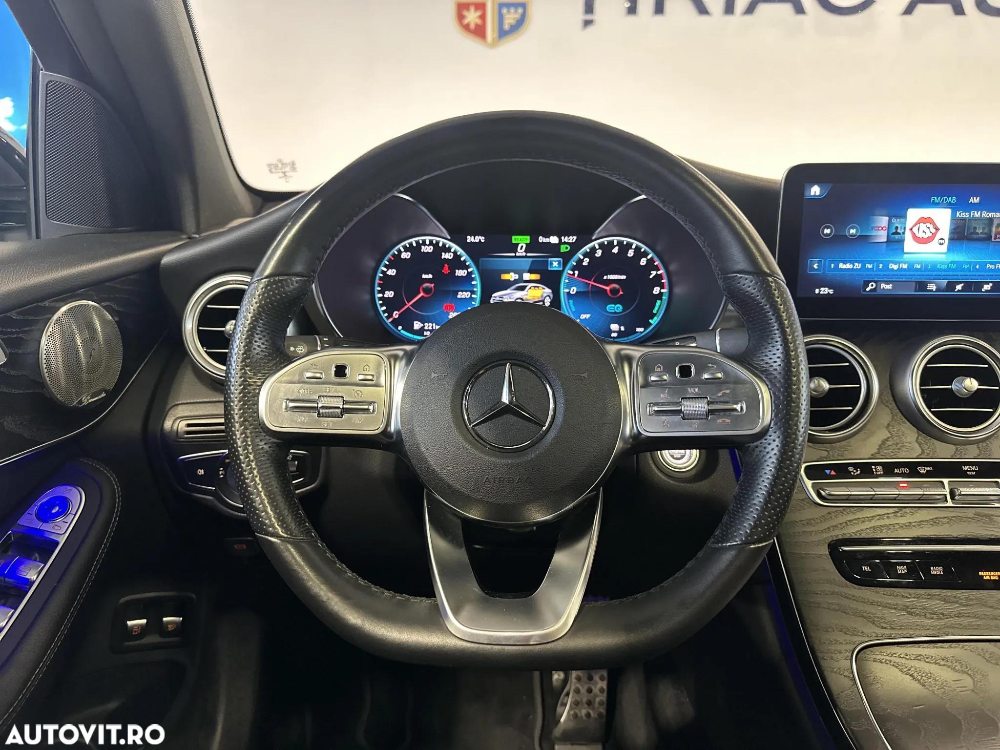 Mercedes-Benz GLC Coupe 300 e 4Matic 9G-TRONIC AMG Line - 16