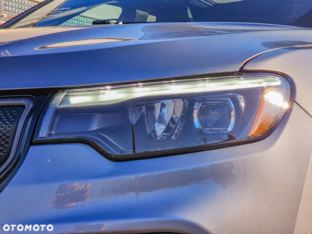 Jeep Compass - 14