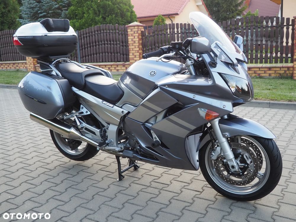 Yamaha FJR - 14
