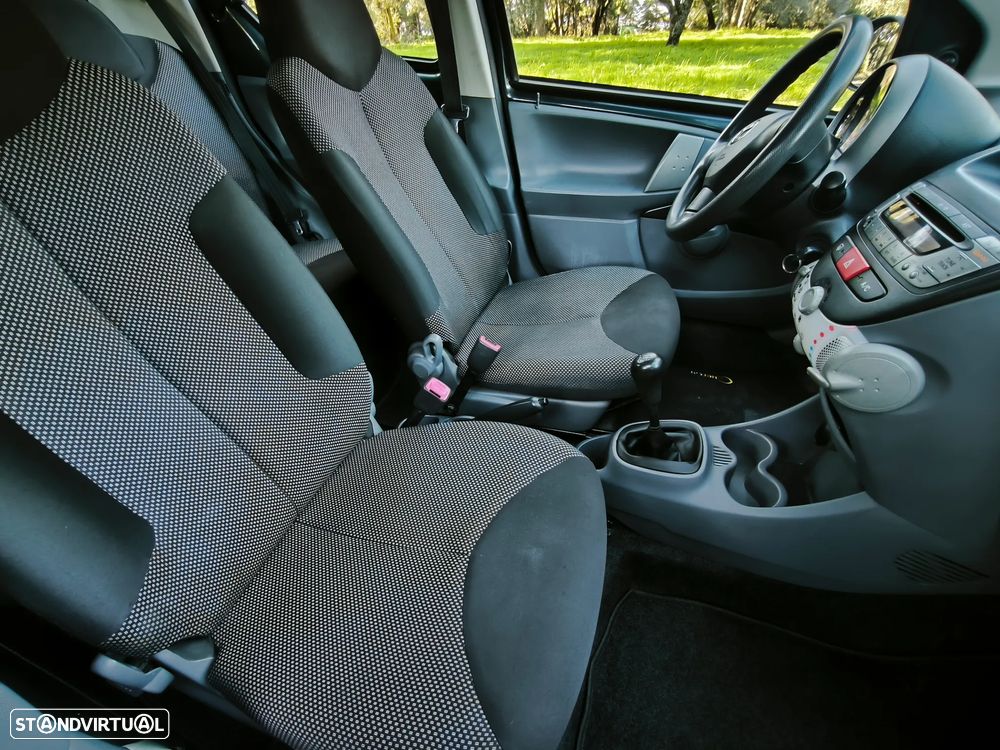 Toyota Aygo Cool - 6