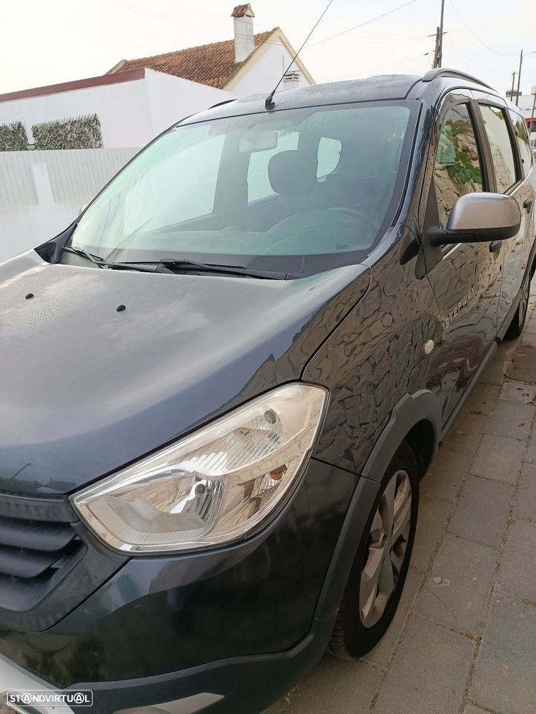 Dacia Lodgy 1.5 dCi Stepway 7L - 15