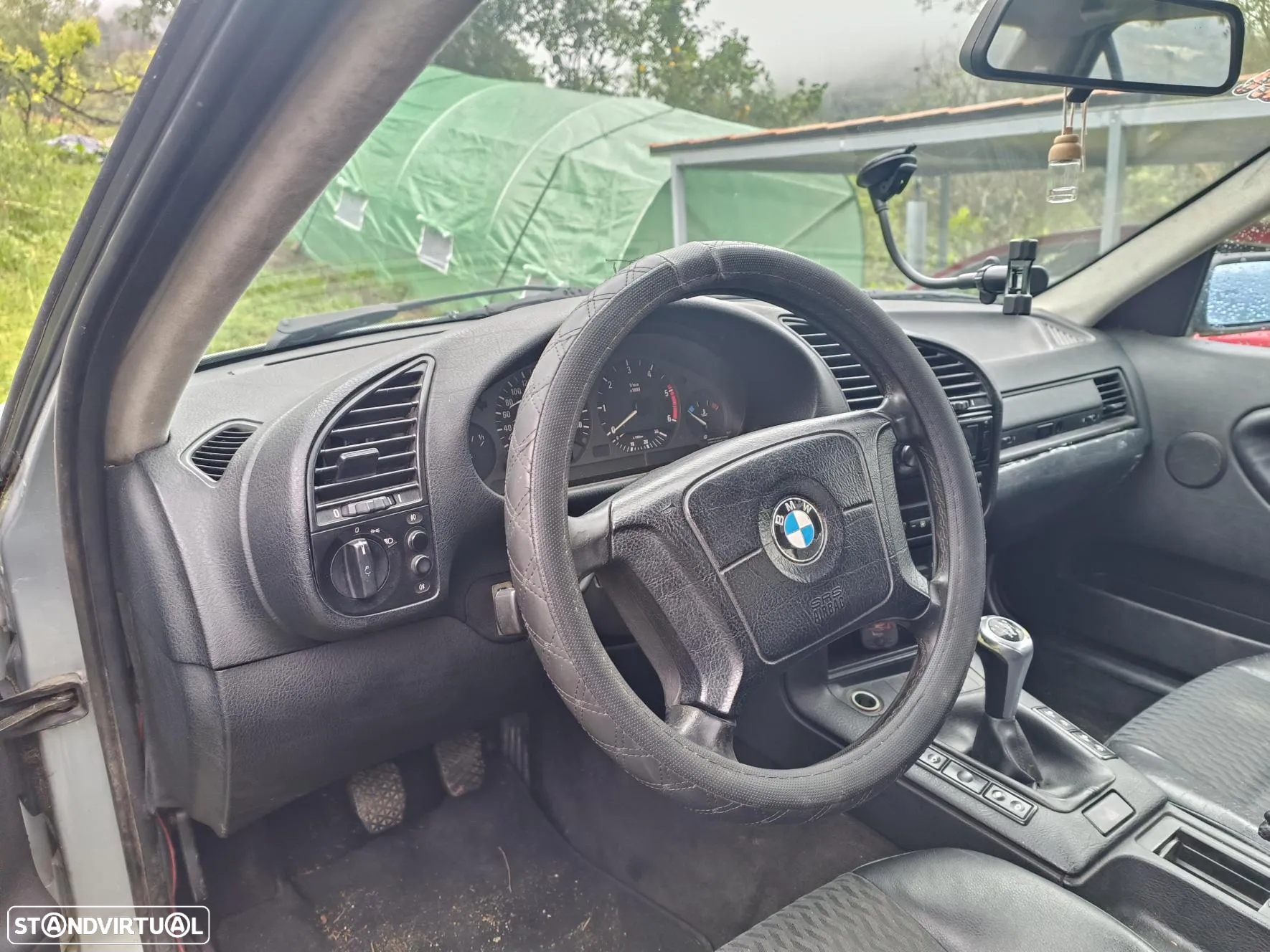 BMW 318 tds - 5