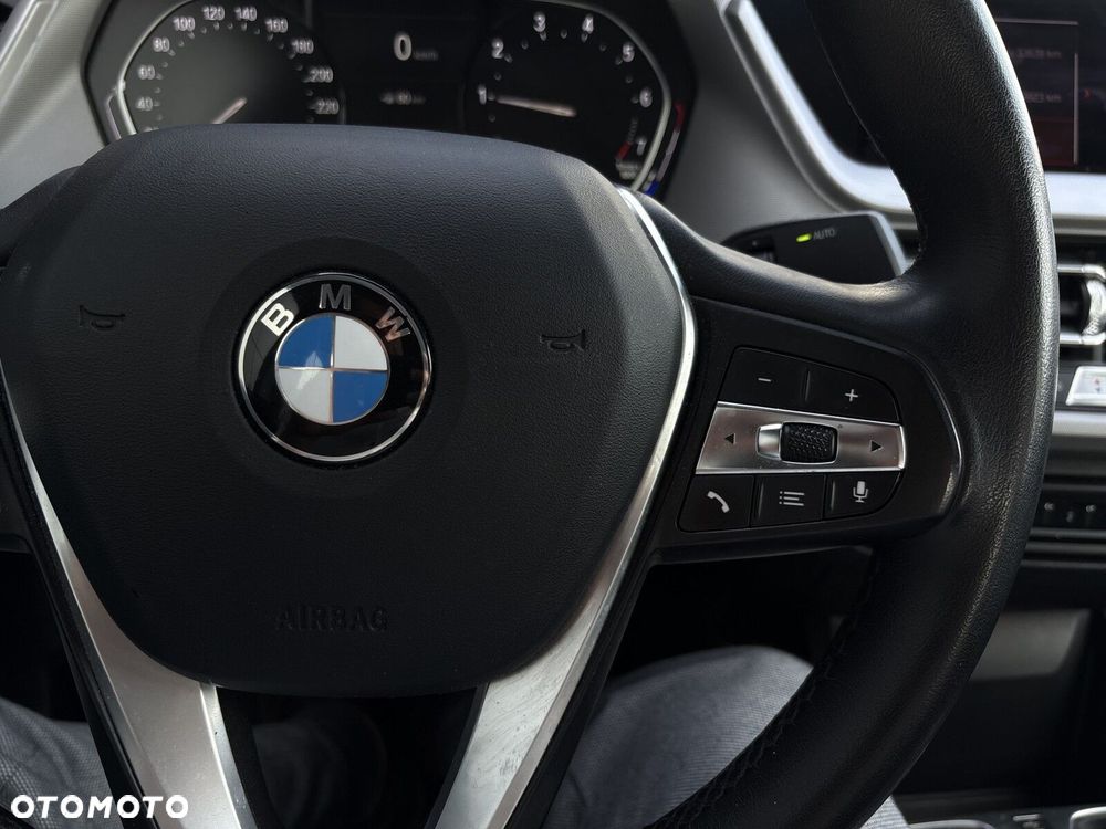 BMW Seria 2 - 17