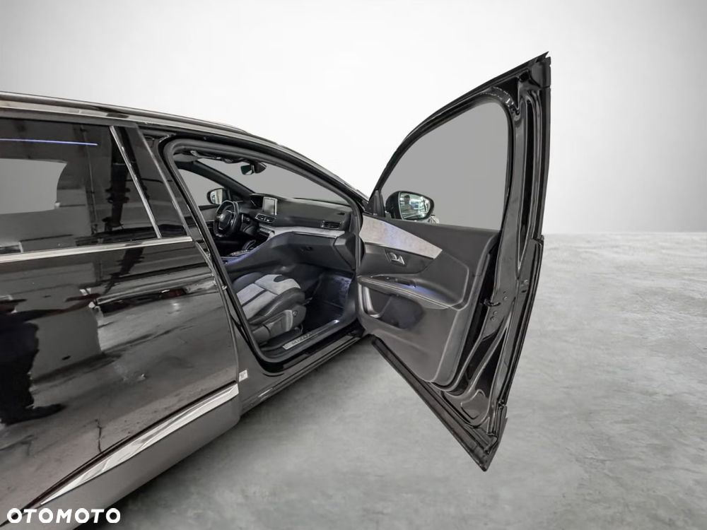 Peugeot 3008 1.6 PureTech Hybrid4 PHEV Allure Pack S&S EAT8 - 16