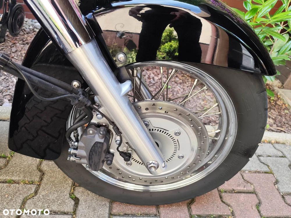 Honda Shadow - 5