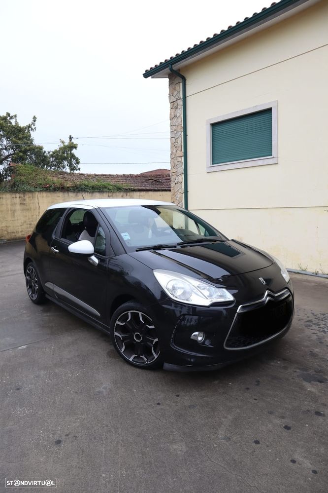 Citroën DS3 1.6 e-HDi So Chic - 1