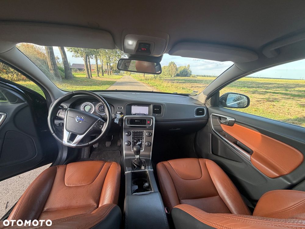 Volvo V60 D4 Business Edition - 6