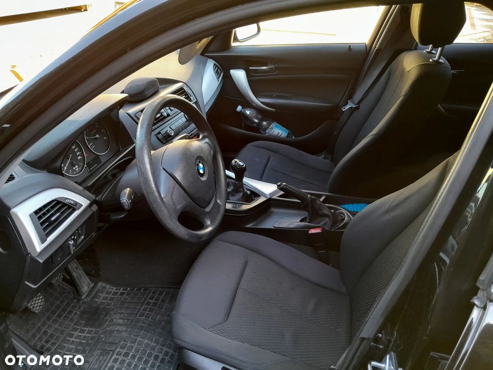 BMW Seria 1 116d DPF - 6