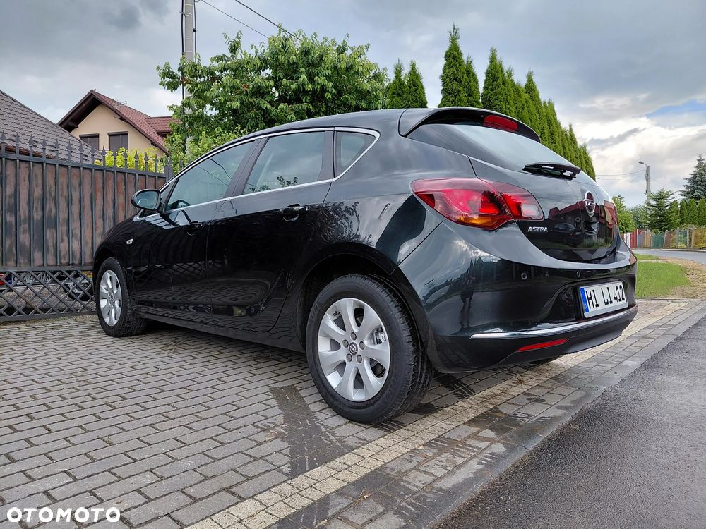 Opel Astra 1.6 Exklusiv - 16