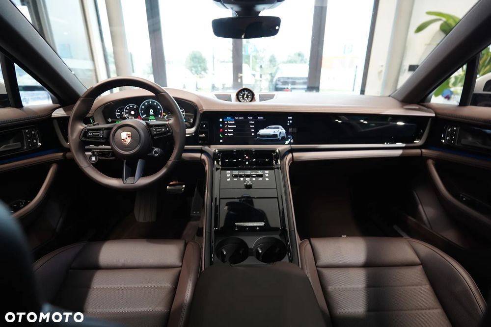 Porsche Panamera 4S E-Hybrid PHEV - 9