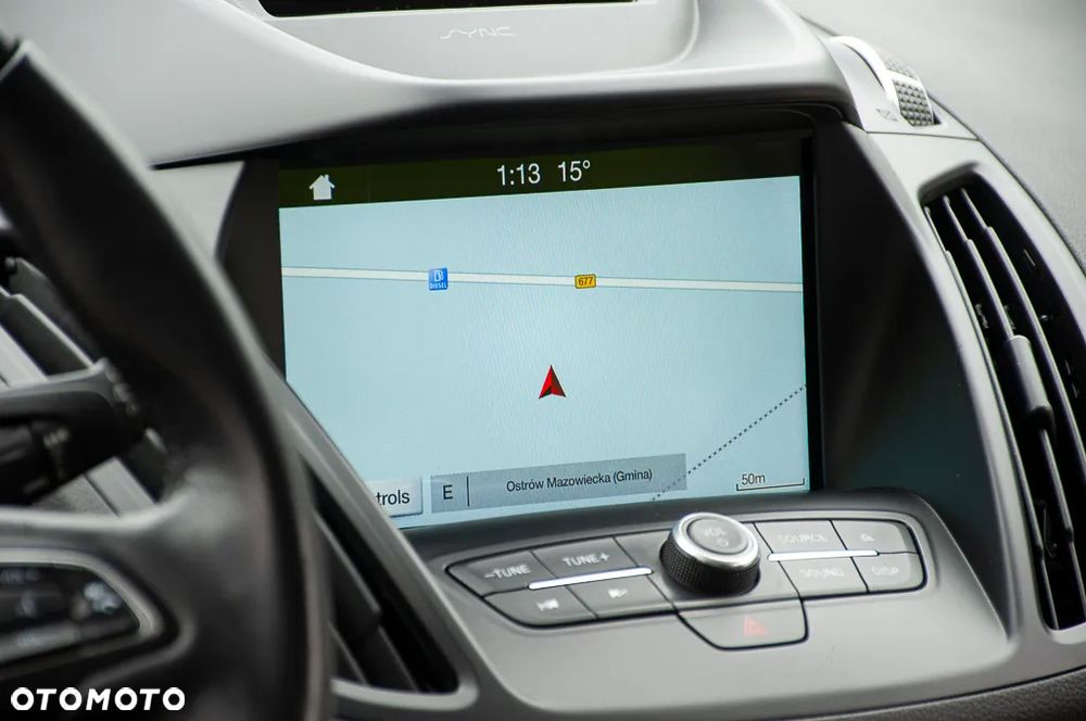 Ford Kuga 2.0 TDCi 4x4 SYNC - 32