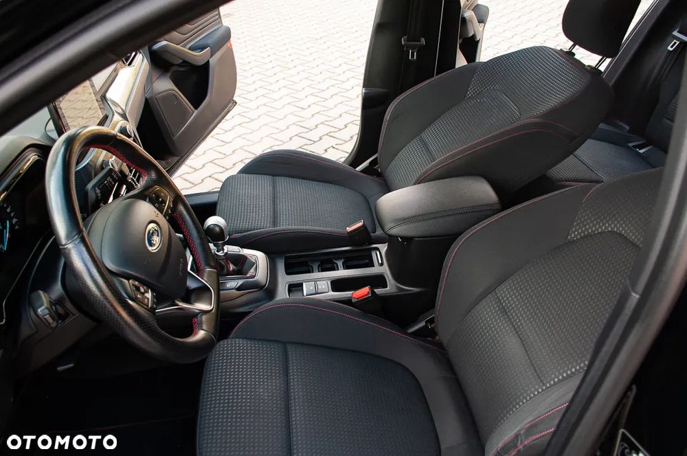 Ford Focus 1.0 EcoBoost ST-Line Black ASS - 25