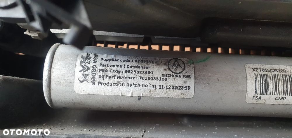 Pas przedni chłodnice wentylator Peugeot 2008 II 1.5 HDI 9823718480 - 11