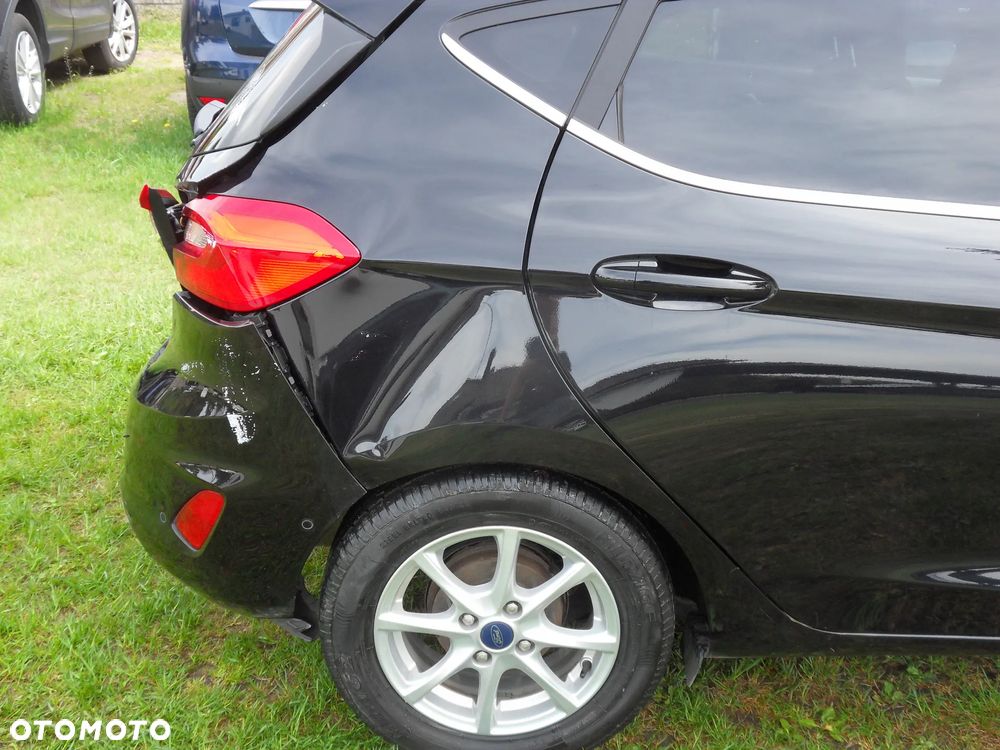 Ford Fiesta 1.0 EcoBoost S&S TITANIUM - 8
