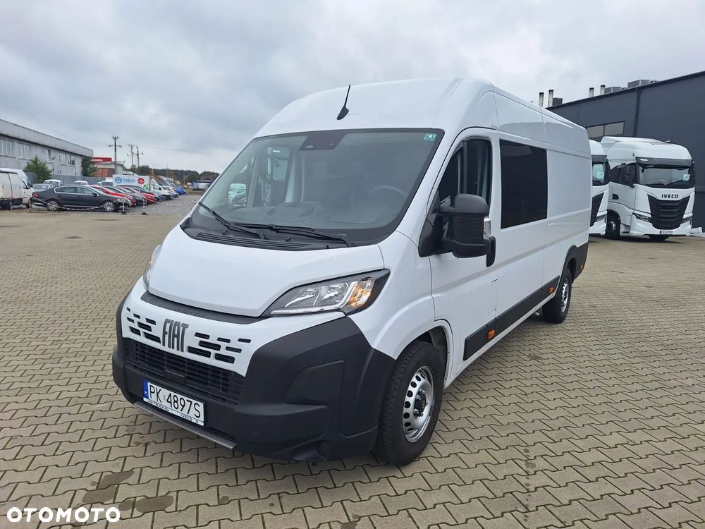 Fiat Ducato L4H2 brygadówka / doka / 7 osób / hak 3t / kamera / czujniki / nowa buda - 7