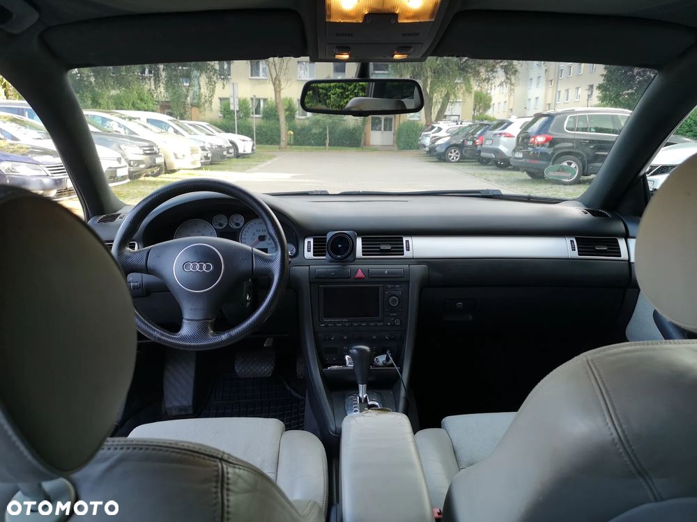 Audi A6 Avant 2.4 Multitronic - 13