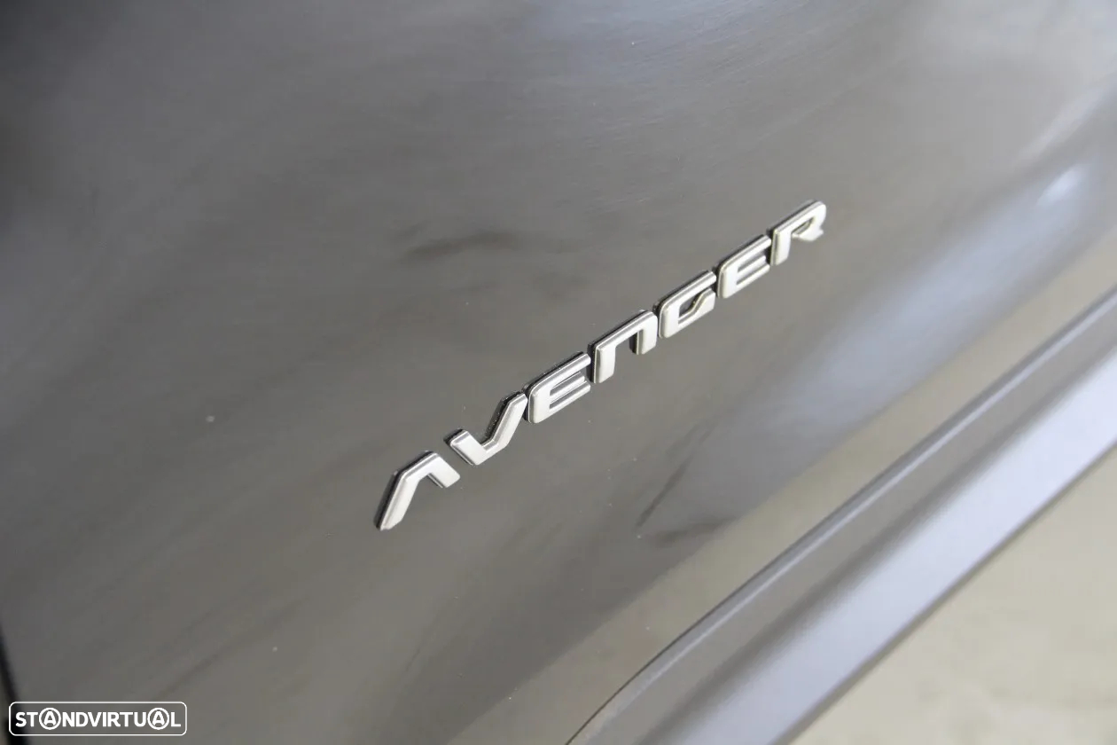 Jeep Avenger 1.2 GSE T3 Altitude - 4