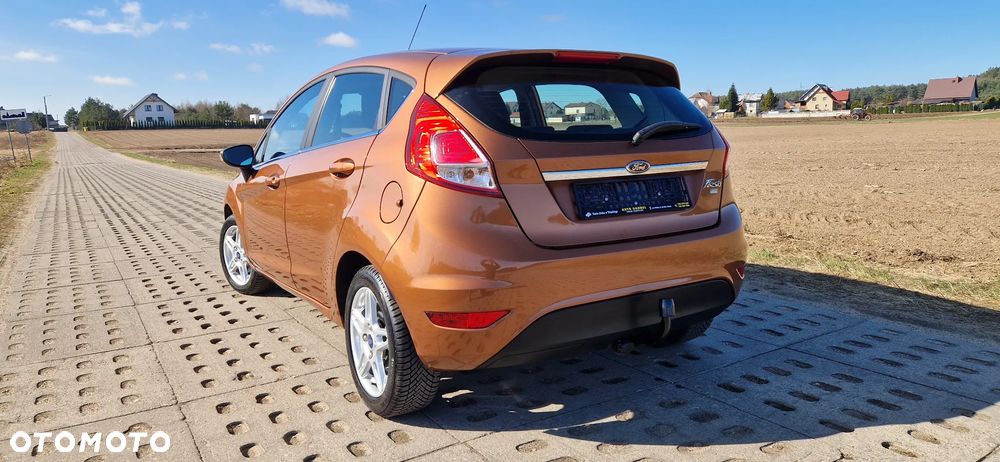Ford Fiesta 1.0 Champions Edition - 12