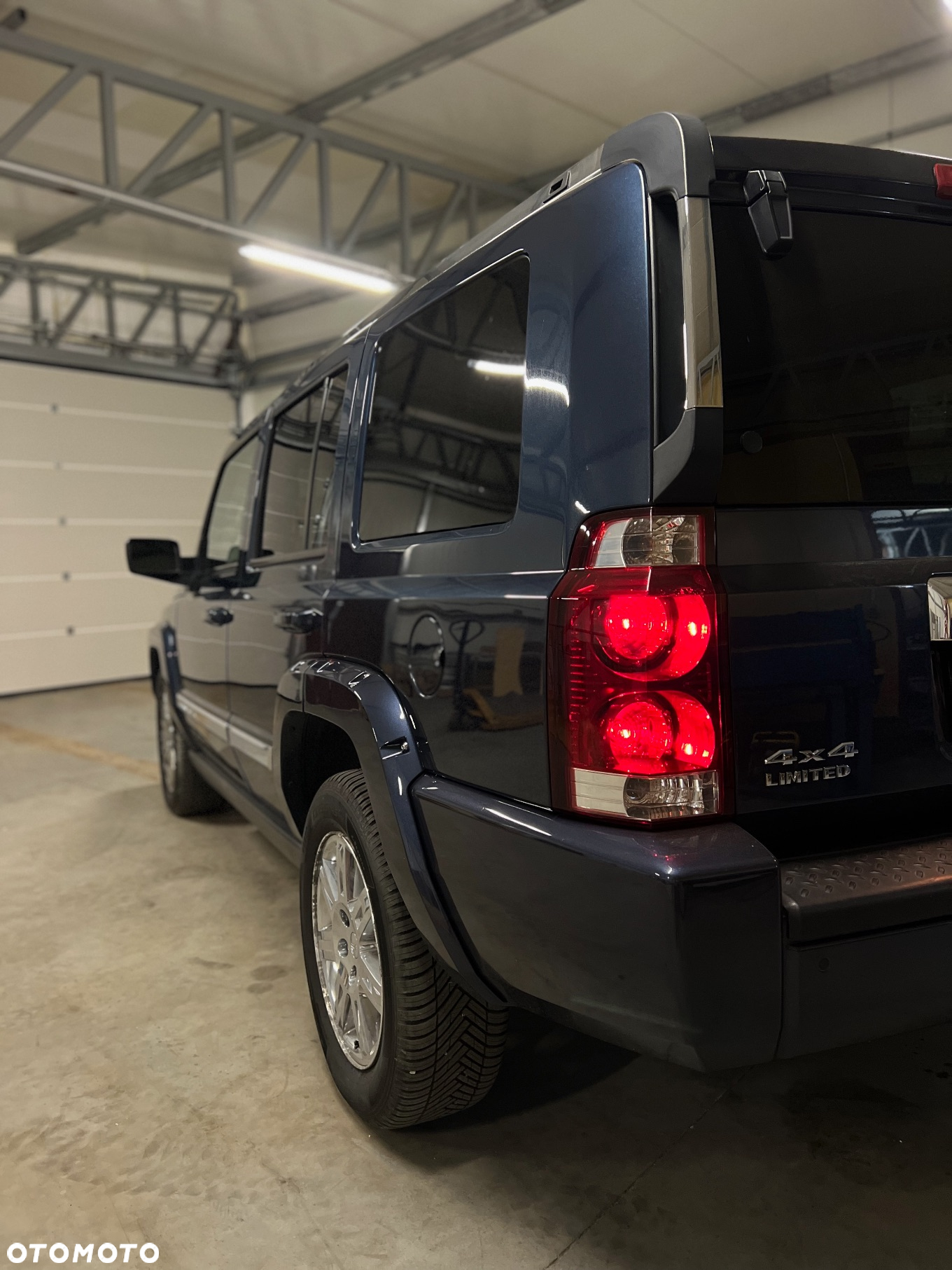 Jeep Commander 5.7 V8 HEMI Automatik Limited - 27