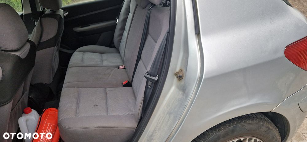 Peugeot 307 1.6 XR - 10