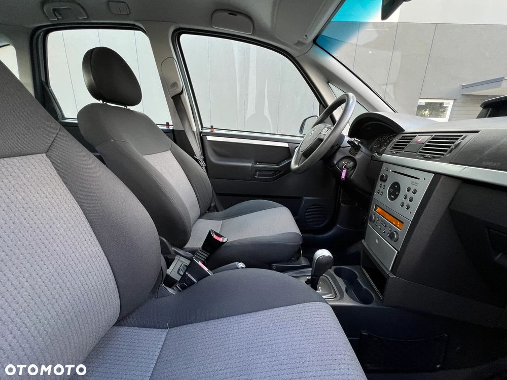 Opel Meriva - 11