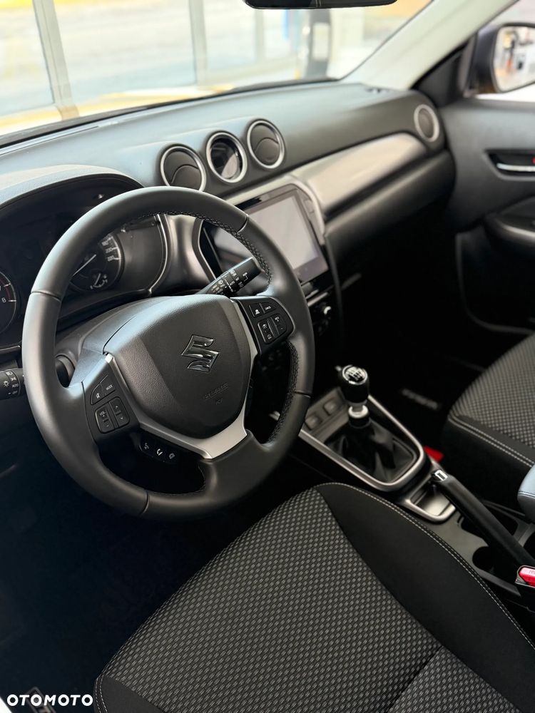 Suzuki Vitara 1.4 Boosterjet mHEV Premium Plus 2WD - 7