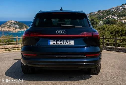 Audi Q8 e-Tron 50 quattro S line - 5