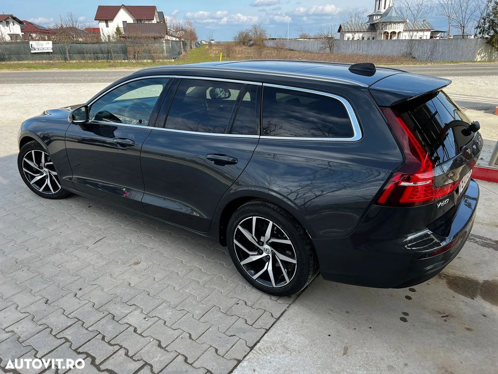 Volvo V60 D3 Geartronic Momentum Pro - 4