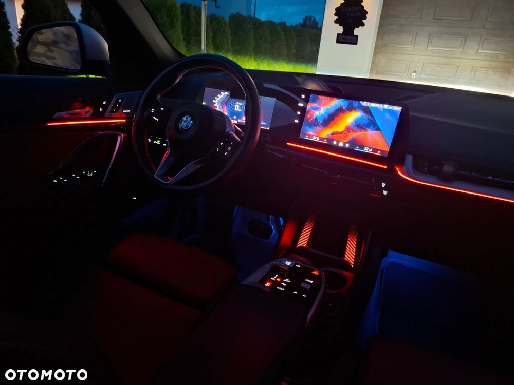 BMW X1 xDrive25i GPF xLine sport - 38