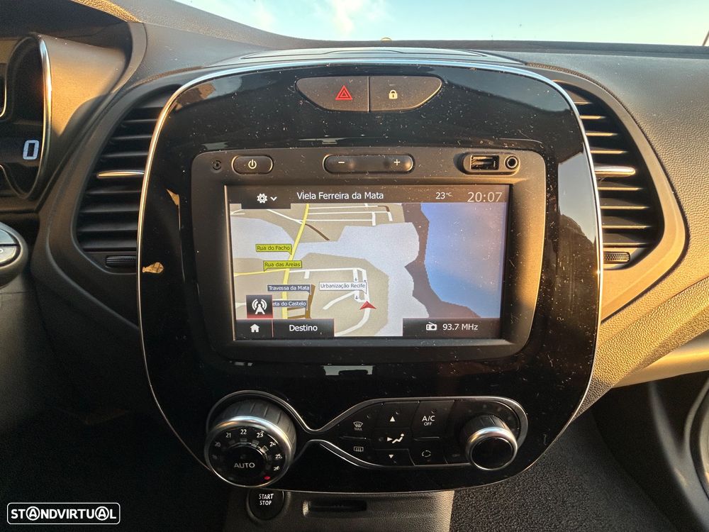 Renault Captur 1.5 dCi Exclusive - 13