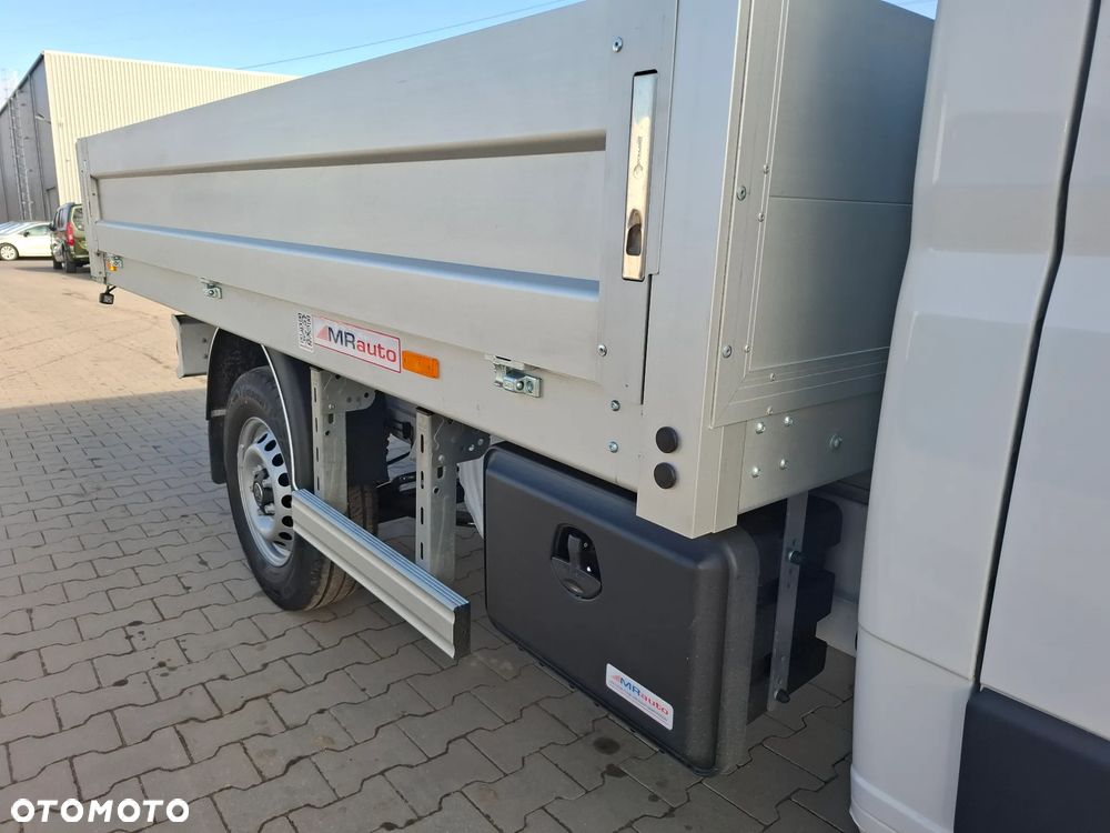 Toyota Proace Max - 12