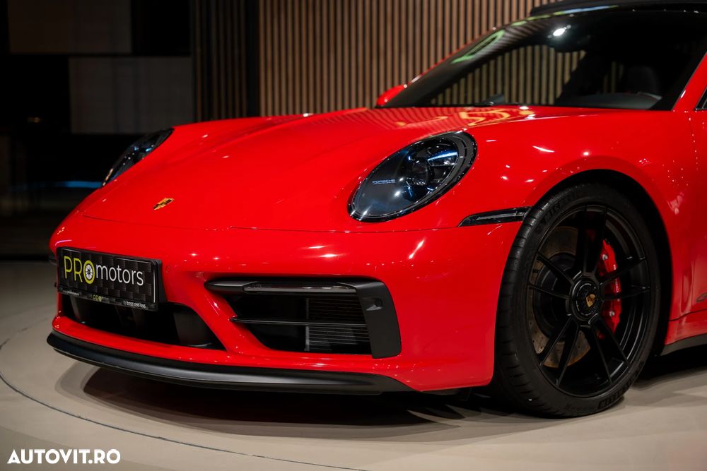 Porsche 911 - 4