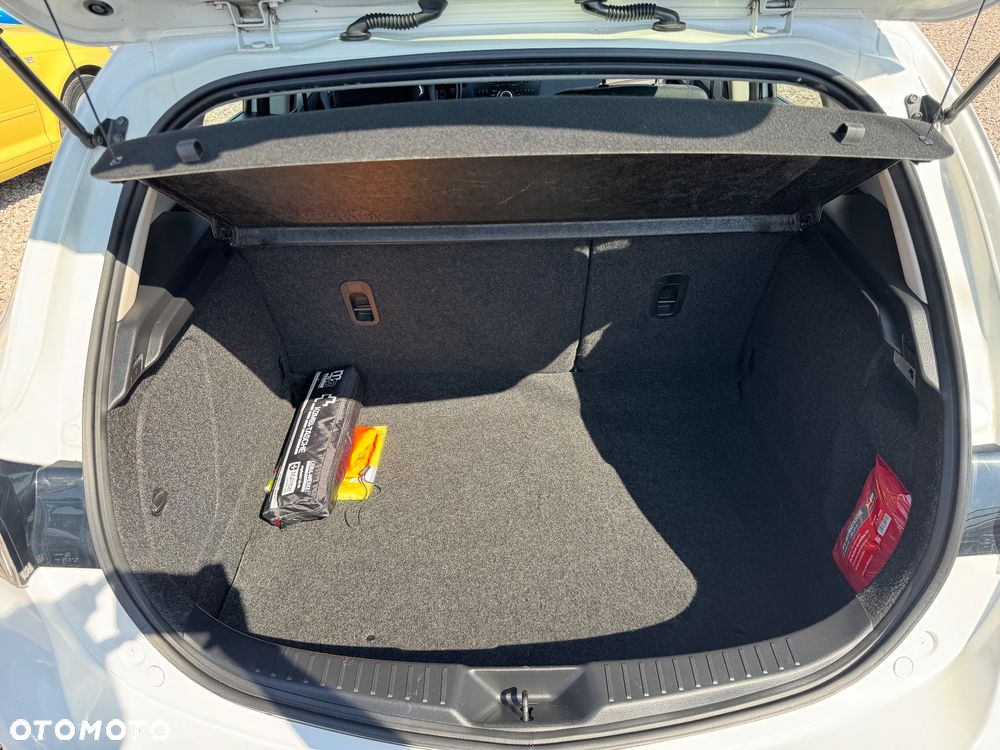 Mazda 3 - 16