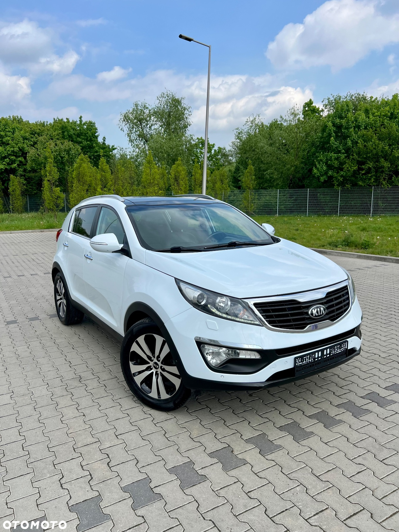 Kia Sportage 1.7 CRDI 2WD Dream-Team Edition - 19