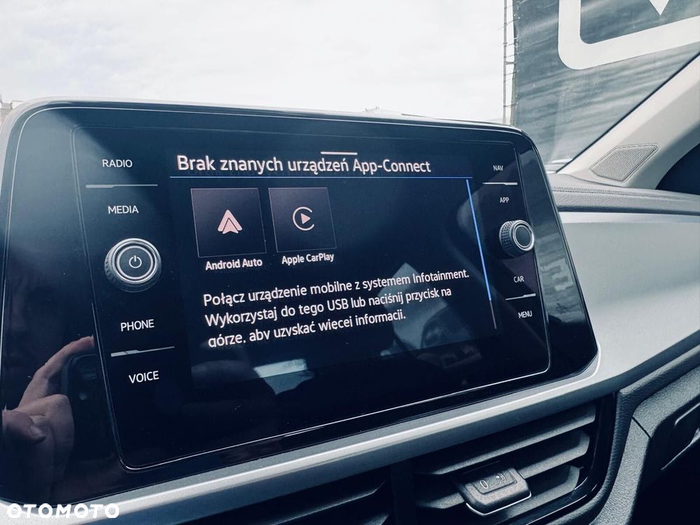 Volkswagen T-Roc 1.5 TSI Life DSG - 25