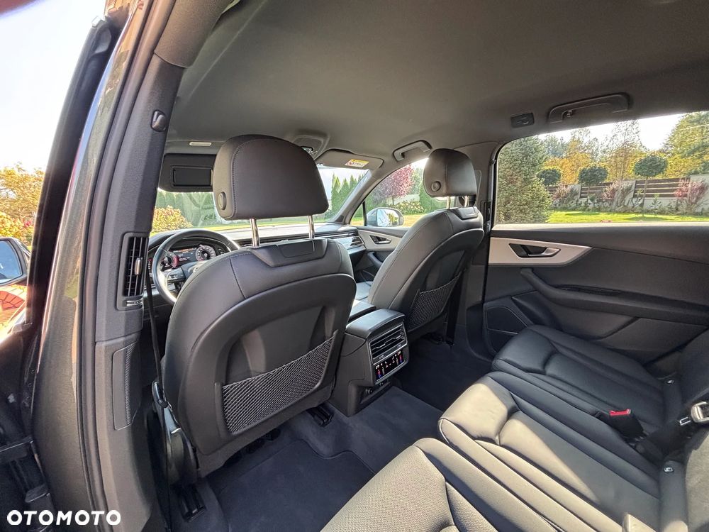 Audi Q7 50 TDI mHEV Quattro S Line Tiptr - 9