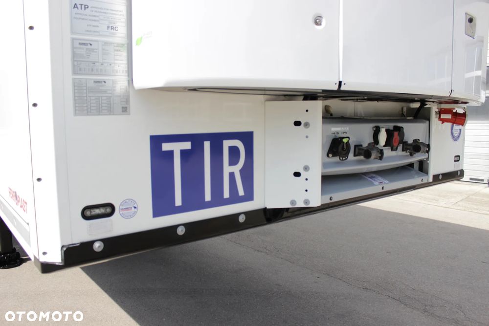 Schmitz Cargobull FP 60 V7 Thermo King SLXi 300 / DOPPELSTOCK / ŚCIANA 7 CM / - 8