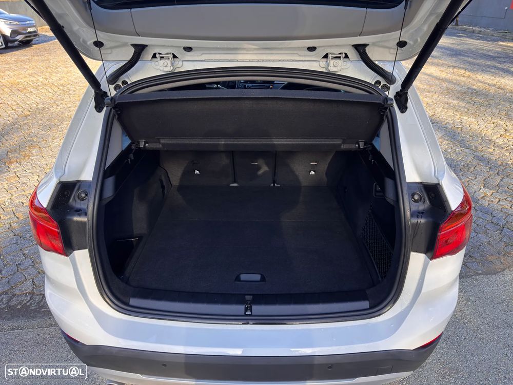 BMW X1 16 d sDrive - 8