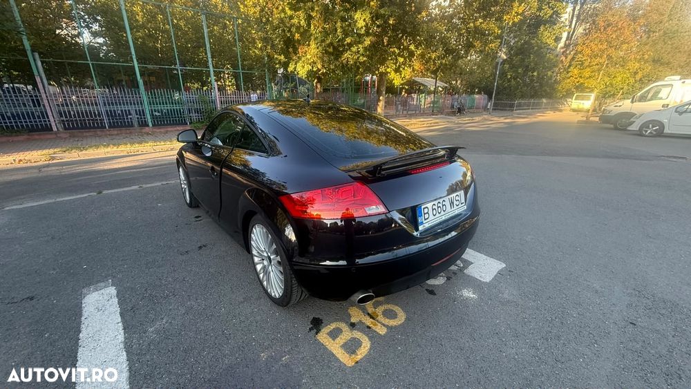 Audi TT 3.2 quattro S-Tronic - 5