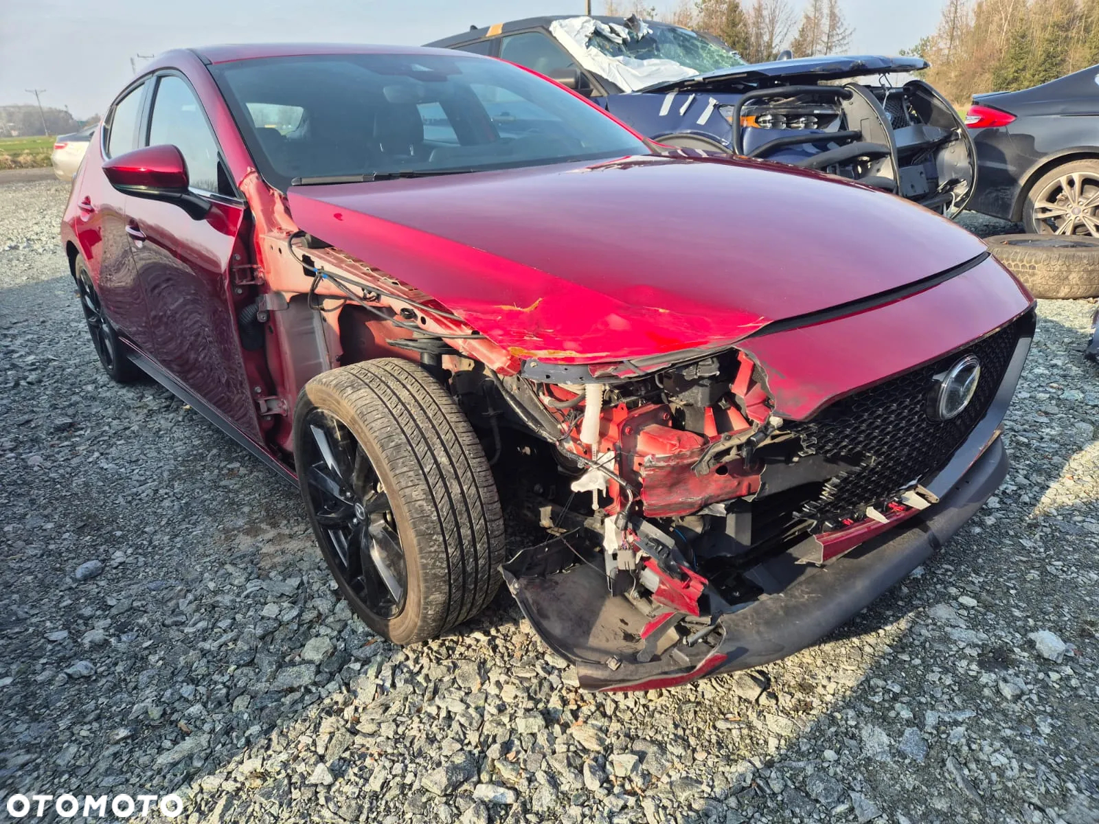 Mazda 3 - 4