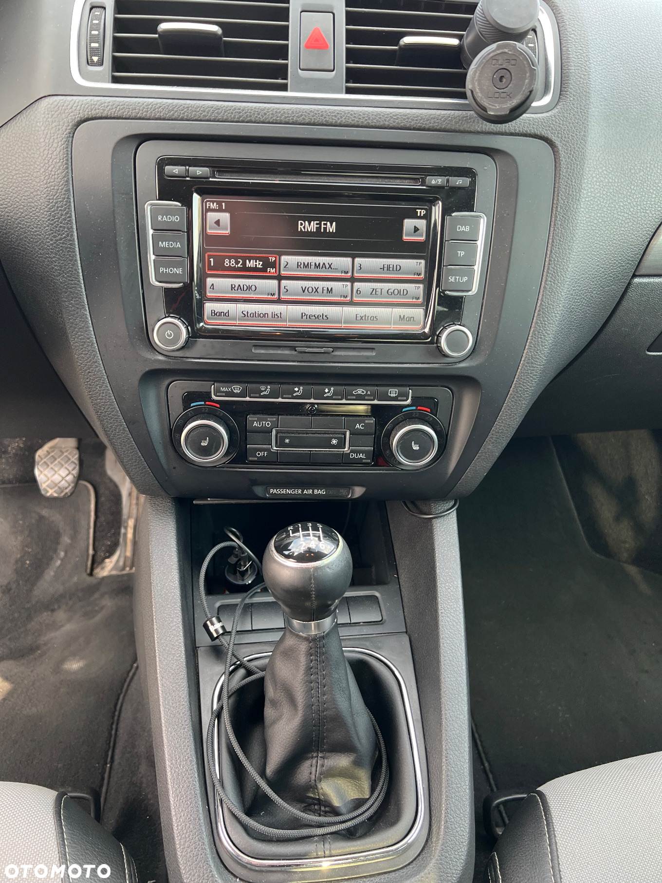 Volkswagen Jetta 2.0 TDI DPF Comfortline - 13