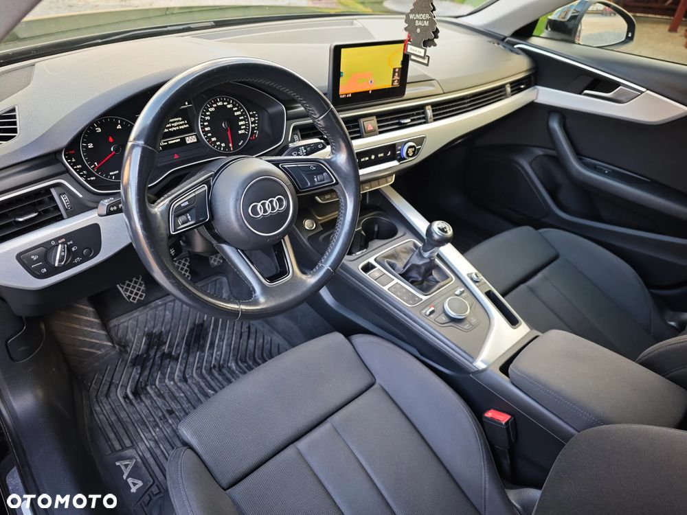 Audi A4 Avant 2.0 TDI design - 30
