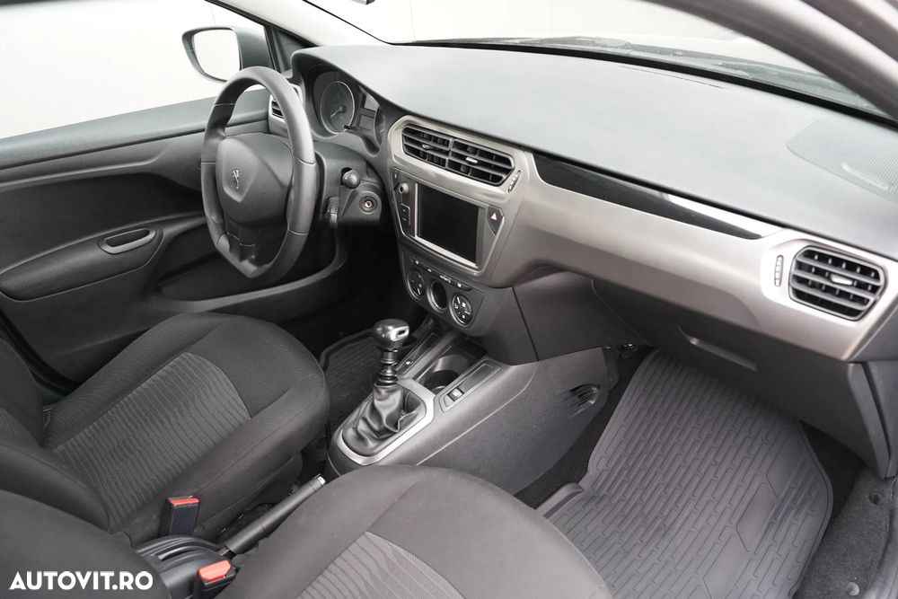 Peugeot 301 1.5 BlueHDI FAP Allure - 24