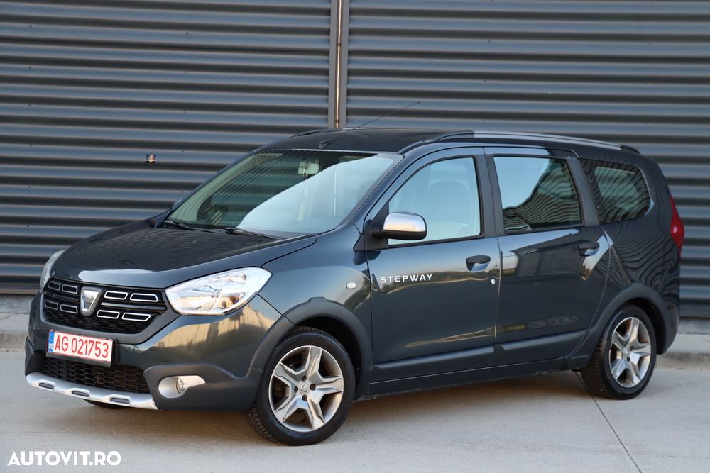 Dacia Lodgy 1.6 SCe Stepway - 12